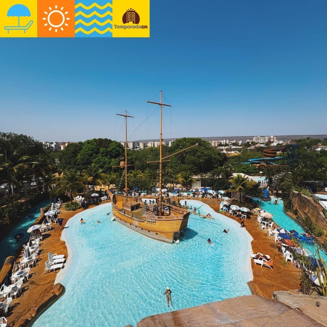 Piazza Com Acesso Ao Acqua Park Aparthotel Caldas Novas Ngoại thất bức ảnh
